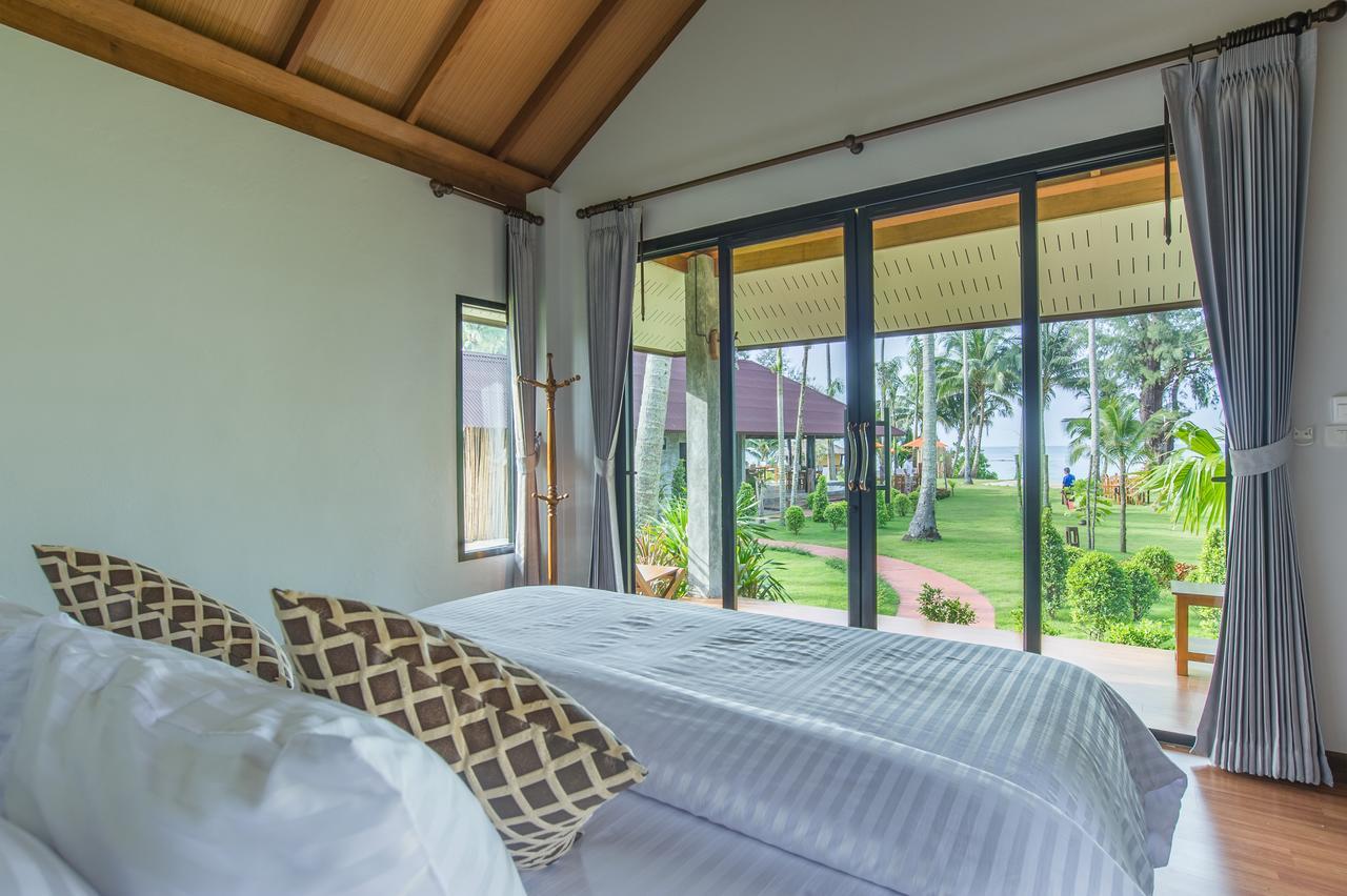 Medee Resort Ko Kut Extérieur photo